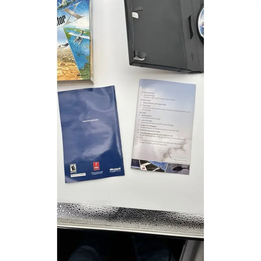 Microsoft Windows FLIGHT SIMULATOR X PC DVD w/ Slip Cover Complete VG Condition